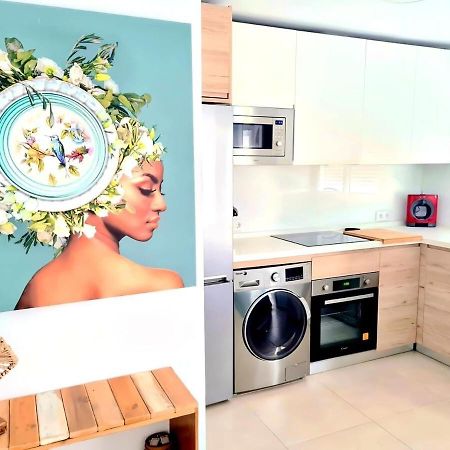Apartamento Moderno Y Con Estilo En La Carihuela トレモリノス エクステリア 写真