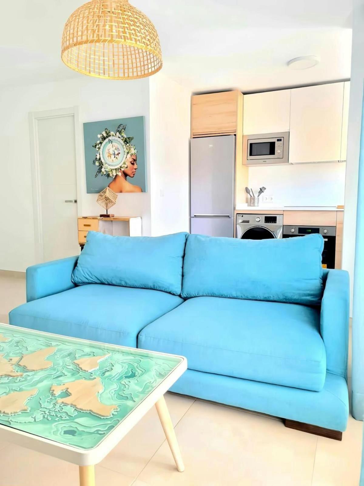 Apartamento Moderno Y Con Estilo En La Carihuela トレモリノス エクステリア 写真